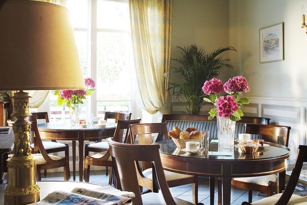 Marie Anne Hotel Deauville Restaurant photo